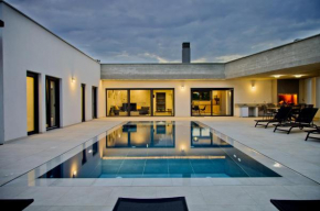 Villa Bateli for 8 people in Central Istria with children playground, jacuzzi and salt-water private pool